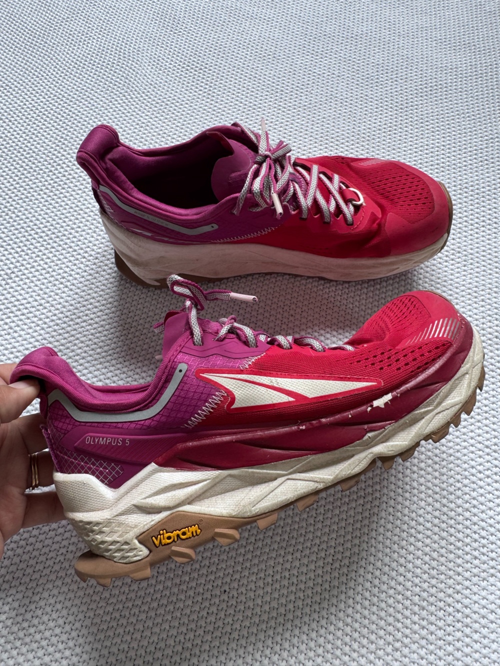 Women's Olymous 5 Trail Running Shoes With Max Cushion